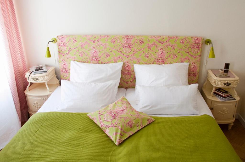 Das Hotel In Muenchen Стая снимка
